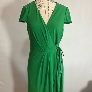 Jessica Howard Vibrant Green Midi Dress. Size 8. Zip back.